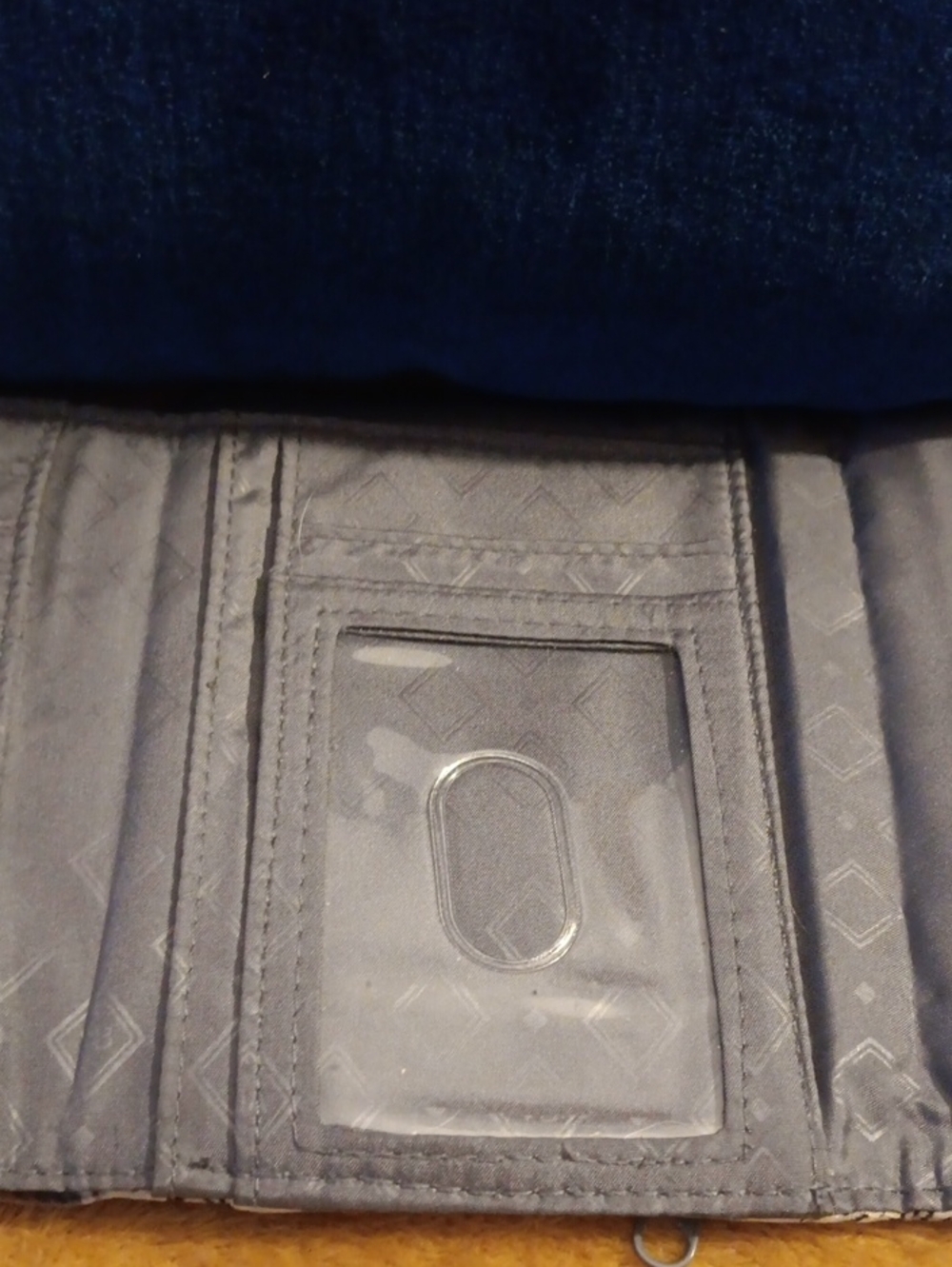 Vera Bradley Taupe and Cream Quilted Floral Wallet - Picture 4 of 6